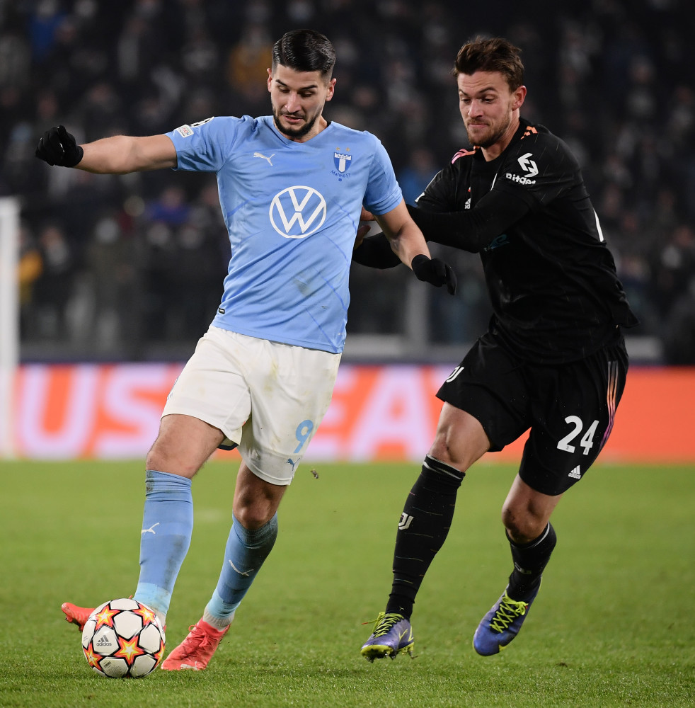 火箭年轻球员成长迅速，赛季表现亮眼