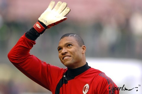 曼晚：多古和达洛特撑不起来曼联左路，俱乐部冬窗可能有动作