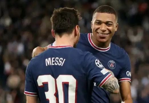 7战4胜2平1负，埃迪-豪上任后纽卡在联赛中只输给曼联1次（埃迪-豪接任后纽卡联赛7战4胜2平，仅一次负于曼联）