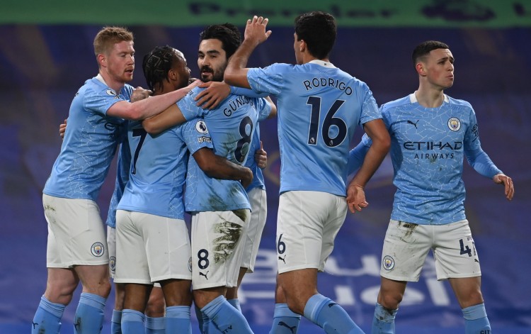 罗马诺：米兰和戴维没接触，球员经纪人否认所有冬窗离队传闻