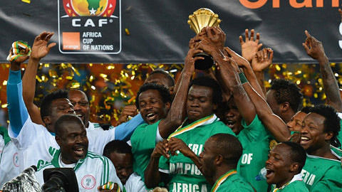 詹：我在第二个失球中的判断完全错误；进球后就丢球不该发生