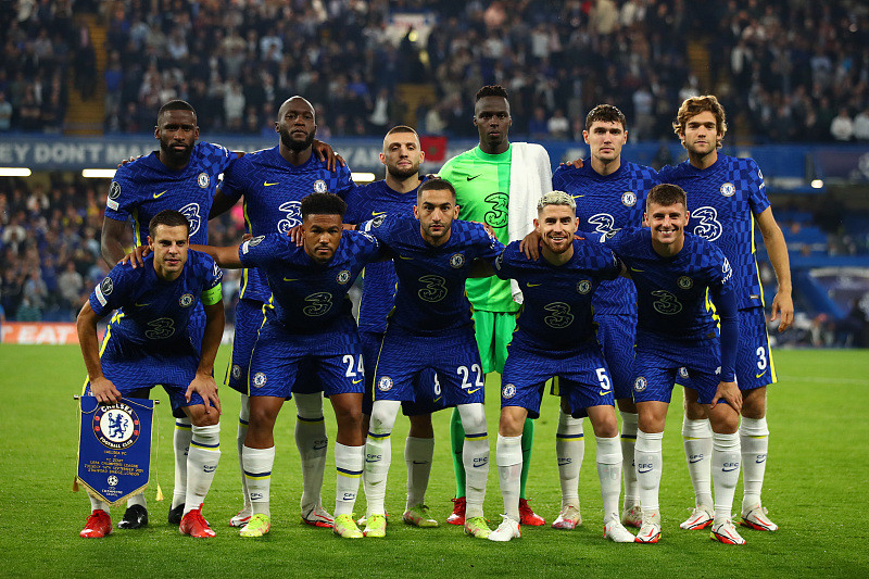 巴萨官方：欧冠对法鹰将检查穿客队球衣者身份，排除非法购票