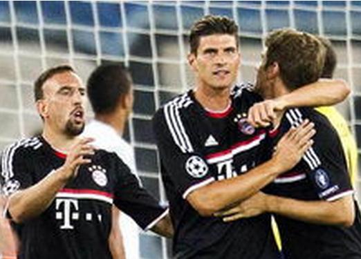 FIFA年度最佳女足阵容：邦马蒂领衔巴萨女足6人入选，鲁索在列（FIFA年度最佳女足阵容出炉：巴萨女足6人上榜，邦马蒂领衔，鲁索入选）