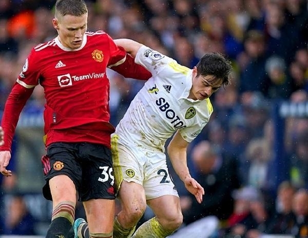 太猛了！随着曼城3-0横扫，英超积分榜如下：枪手仅剩两分优势！