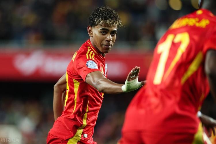 黄蜂新人连续高光表现