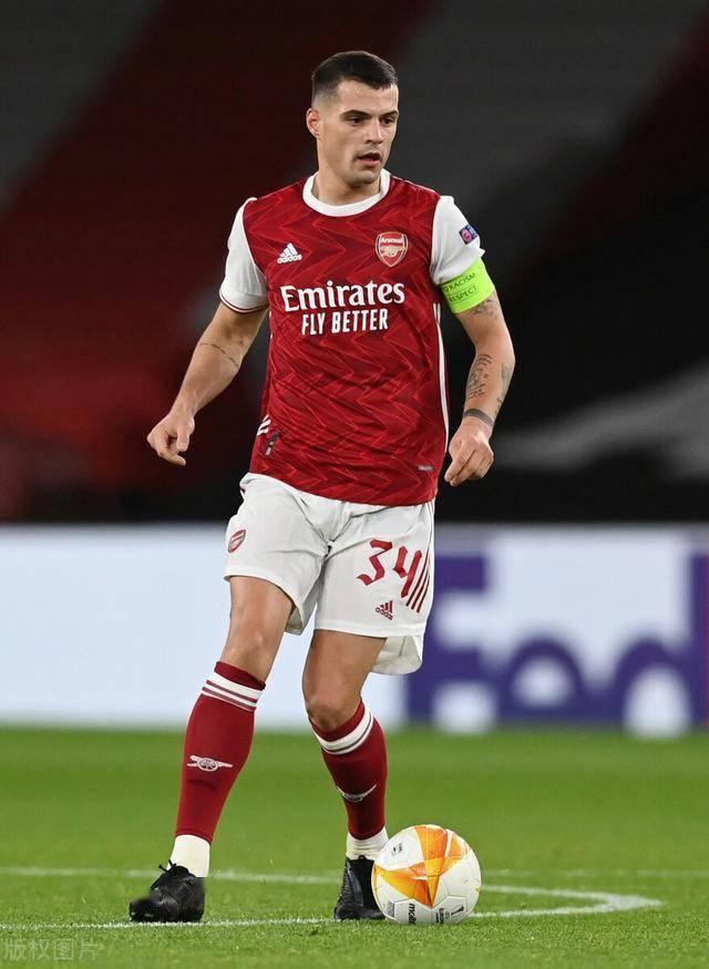 土耳其足协：恰尔汗奥卢因伤退出国家队，两名U21进入名单（土耳其足协通报：恰尔汗奥卢伤退，U21两将递补入选）